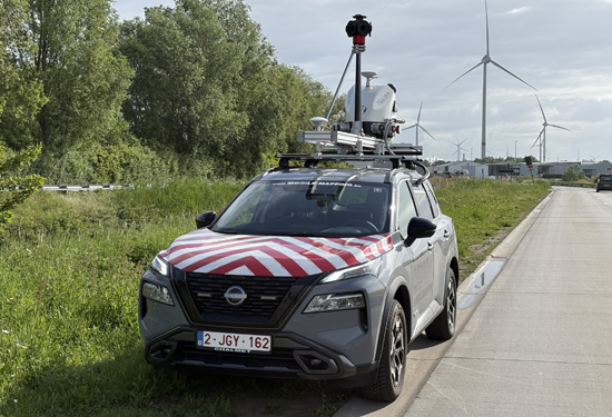 Teccon_mobile mapping_Riegl_voorzijde Mobile mapping wagen met 360° camera en scanners
